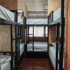 The Bridge Hostel Бангкок детские мероприятия