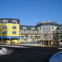 Hotel Babylon Либерец парковка