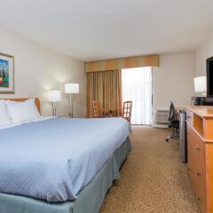 Отель Days Inn Neptune Beach комната для гостей