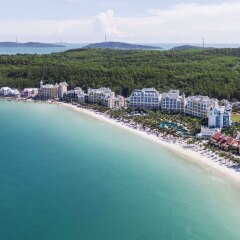 Отель JW Marriott Phu Quoc Emerald Bay Resort & Spa пляж