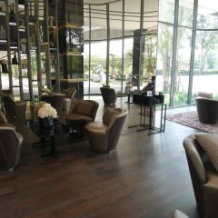 Отель Sky Home at Bangkok-Bangna гостиничный бар