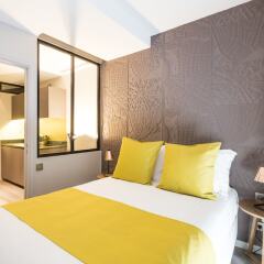 Отель Alberginn Suites Rivoli Les Halles Париж комната для гостей фото 5
