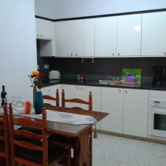 Апартаменты Elenapa Holiday Apartments в номере