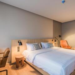 Urban Lodge Hotel 4* Стандартный номер с различными типами кроватей фото 2