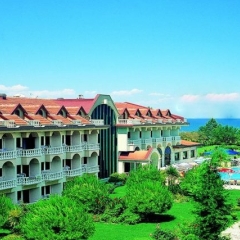 Отель Larissa Mare Beach