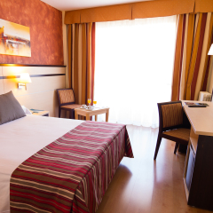 Отель Golden Port Salou & Spa удобства в номере