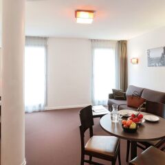 Отель Aparthotel Adagio access Marseille Saint Charles комната для гостей