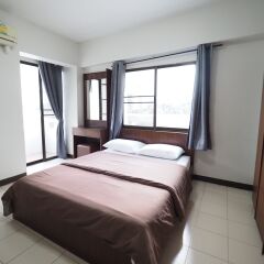 Отель Living Naraa Place Бангкок комната для гостей фото 2