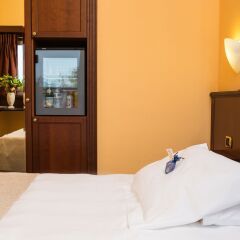 Santa Barbara Hotel Сан-Донато-Миланезе комната для гостей фото 5