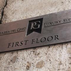 Отель Piazza del Gesù Luxury Suites Италия, Рим - отзывы, цены и фото номеров - забронировать отель Piazza del Gesù Luxury Suites онлайн городской автобус