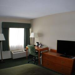 Отель All Seasons Inn and Suites удобства в номере фото 2