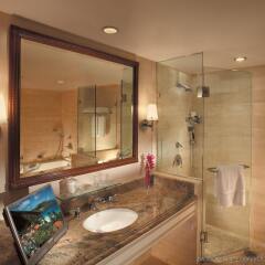 Отель Four Seasons Los Angeles at Beverly Hills ванная
