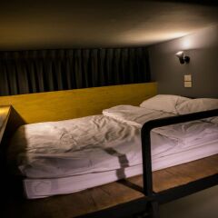 Silom Space Hostel Бангкок комната для гостей фото 2