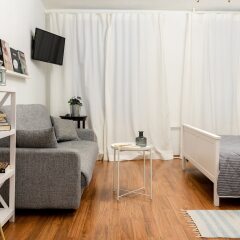 Апартаменты City of Rivers Studio near Hermitage комната для гостей фото 3