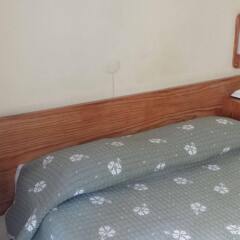 Отель Pensao Residencial Flor dos Cavaleiros Португалия, Лиссабон - 6 отзывов об отеле, цены и фото номеров - забронировать отель Pensao Residencial Flor dos Cavaleiros онлайн комната для гостей фото 5