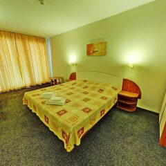 Hotel Exotica комната для гостей