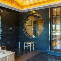 Отель Phoenix Hotspring Resort ванная