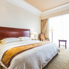 Hotel Equatorial Shanghai комната для гостей