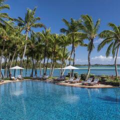 Отель Shangri-La's Le Touessrok Resort & Spa бассейн