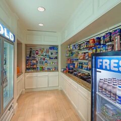 Отель Hilton Garden Inn Orlando at SeaWorld развлечения