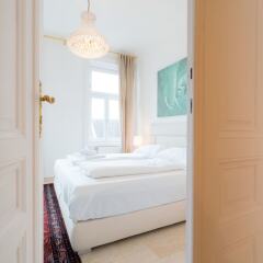 Апартаменты Vienna Residence Spacious Viennese Apartment for up to 5 Happy Guests Вена детские мероприятия