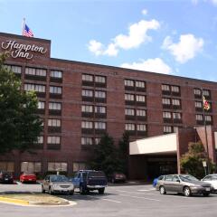 Отель Hampton Inn Frederick парковка