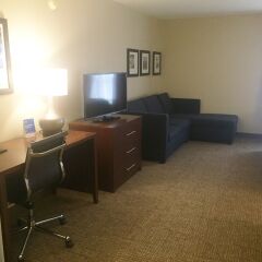 Отель Comfort Inn & Suites Little Rock Airport США, Литл-Рок - отзывы, цены и фото номеров - забронировать отель Comfort Inn & Suites Little Rock Airport онлайн удобства в номере