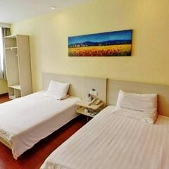 Hanting Hotel Shenzhen Wanxiang City Шэньчжэнь комната для гостей фото 2
