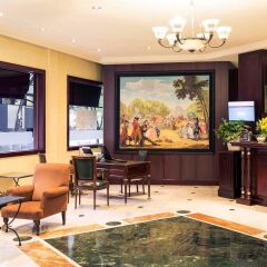Отель Mercure Madrid Plaza De Espana Hotel Испания, Мадрид - 3 отзыва об отеле, цены и фото номеров - забронировать отель Mercure Madrid Plaza De Espana Hotel онлайн интерьер отеля