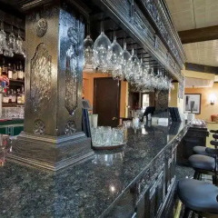 Отель Best Western Plus Abercorn Inn Канада, Ричмонд - отзывы, цены и фото номеров - забронировать отель Best Western Plus Abercorn Inn онлайн гостиничный бар