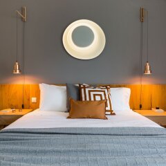 Отель UPSTREET Adorable 2BD Apt near Kallimarmaro Stadium Греция, Афины - отзывы, цены и фото номеров - забронировать отель UPSTREET Adorable 2BD Apt near Kallimarmaro Stadium онлайн комната для гостей фото 3