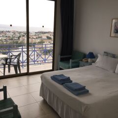 Отель Axiothea Hotel Кипр, Пафос - отзывы, цены и фото номеров - забронировать отель Axiothea Hotel онлайн комната для гостей фото 2