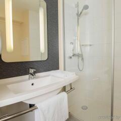 Отель Ibis Paris Vanves Parc des Expositions ванная фото 2