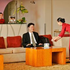 TTC Hotel Premium Ngoc Lan интерьер отеля