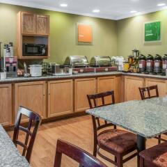 Отель Comfort Inn Farmington питание фото 2