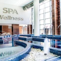 Отель Eurostars Suites Mirasierra сауна