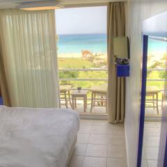 Rooms Smart Luxury Hotel & Beach Чешме балкон