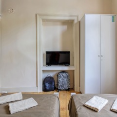 Отель Booking BnB Белград комната для гостей