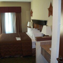Отель Fort Rapids Indoor Waterpark Resort Колумбус удобства в номере