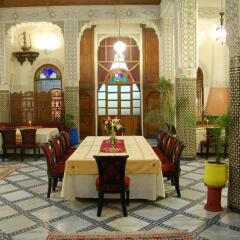 Отель Riad Dar Dmana Марокко, Фес - отзывы, цены и фото номеров - забронировать отель Riad Dar Dmana онлайн питание фото 2