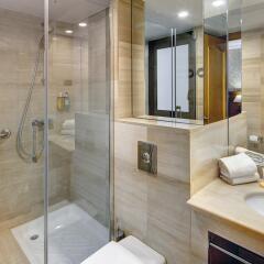 Апартаменты Apartments Hispanos Siete Suiza Барселона ванная