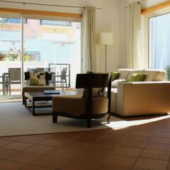 Отель The Village Praia D El Rey Golf & Beach Resort Обидуш интерьер отеля