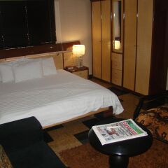 Отель Charlies Place And Suite комната для гостей фото 3