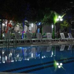 Nicholas Garden Hotel Турция, Олудениз - отзывы, цены и фото номеров - забронировать отель Nicholas Garden Hotel онлайн приотельная территория