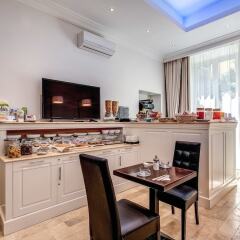 Hotel dei Quiriti Suite в номере