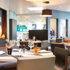 Отель Novotel Lyon Gerland Musée des Confluences гостиничный бар