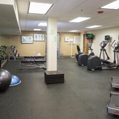 Отель Holiday Inn Miami Beach-Oceanfront фитнесс-зал фото 3
