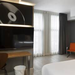 Отель Petit Palace Alcalá Испания, Мадрид - 3 отзыва об отеле, цены и фото номеров - забронировать отель Petit Palace Alcalá онлайн удобства в номере фото 2