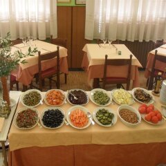 Hotel Leon D'oro Сан-Бассано питание