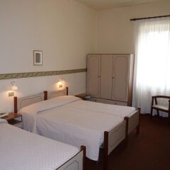 Hotel Giardinetto Лорето комната для гостей